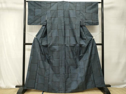 平和屋着物■本場大島紬 色紙文 正絹 逸品 CABK4212ev