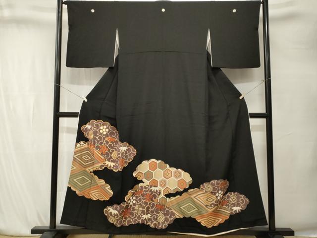 平和屋着物■豪華黒留袖　駒刺繍　雲取り吉祥花唐草文　正絹　逸品　CABK4218ev