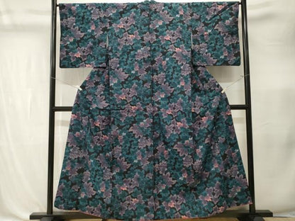 平和屋着物■上質な紬　草花文　黒地　正絹　逸品　CABK4363ev