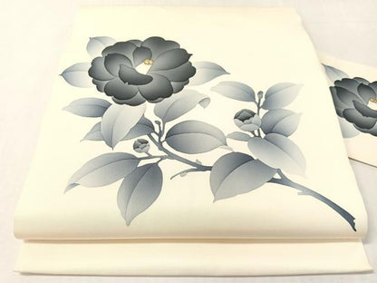 平和屋着物●塩瀬　九寸名古屋帯　ろうけつ染　枝椿　金彩　正絹　逸品　CABK4439vp