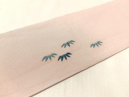 平和屋着物●九寸名古屋帯　刺繍　御所解文　金糸　鬼しぼ縮緬　正絹　逸品　CABK4650vp