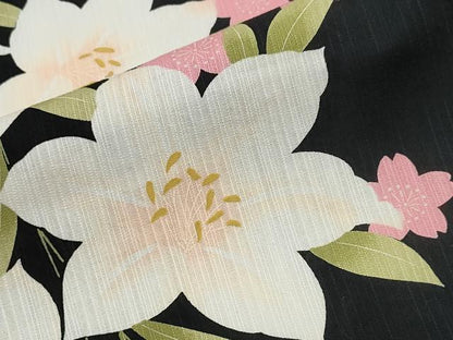平和屋着物∴夏物　浴衣　百合　舞桜　黒地　綿　逸品　CABK5205ng