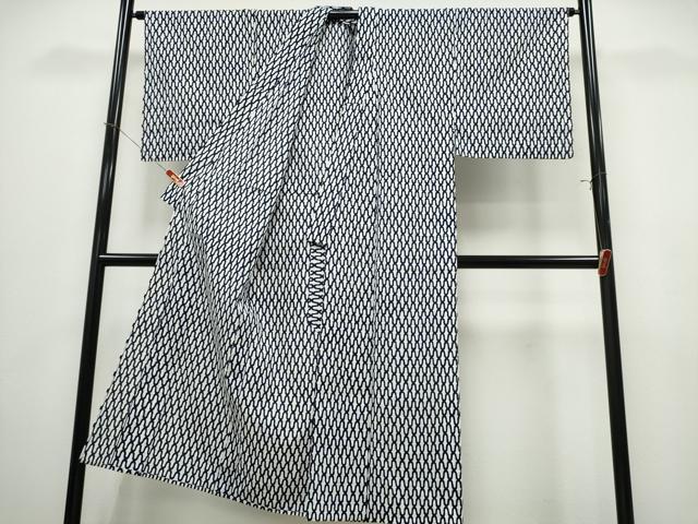 平和屋着物∴夏物　男性　浴衣　注染　手縫い　網目文様　綿　逸品　CABK5226ng