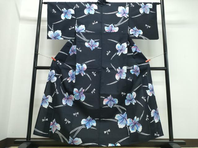 平和屋着物∴夏物　浴衣　注染　手縫い　蜻蛉　舞花文　黒地　綿　逸品　CABK5382ng