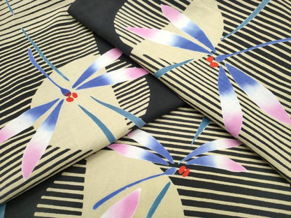 平和屋着物∴夏物　浴衣　注染　手縫い　満月蜻蛉横段文　黒地　綿　逸品　CABK5509ng