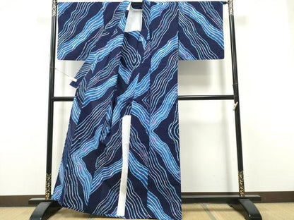 平和屋着物∴夏物　浴衣　注染　手縫い　流水文様　綿　逸品　CABK5519ng