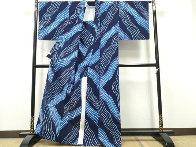 平和屋着物∴夏物　浴衣　注染　手縫い　流水文様　綿　逸品　CABK5519ng