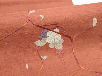 平和屋着物●太鼓柄袋帯　紬地　総刺繍　葡萄蔦の葉文　金糸　正絹　逸品　CABK5803hy
