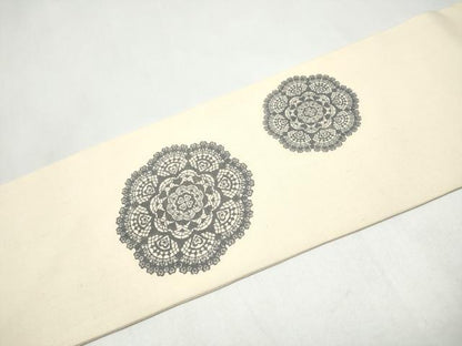 平和屋着物●九寸名古屋帯　作家物　型染め　兎　切り絵柄　ますいわ屋扱い　正絹　逸品　CABK5910hy