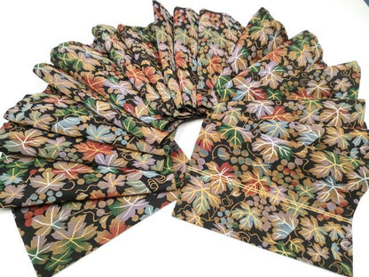 平和屋着物●明綴れ　全通柄袋帯　葡萄蔦の葉文　黒地　金糸　正絹　逸品　CABK5998hy