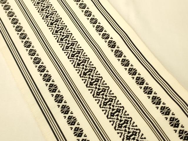 平和屋着物●本場筑前博多織　半幅帯　献上柄　正絹　逸品　CABK6080ak