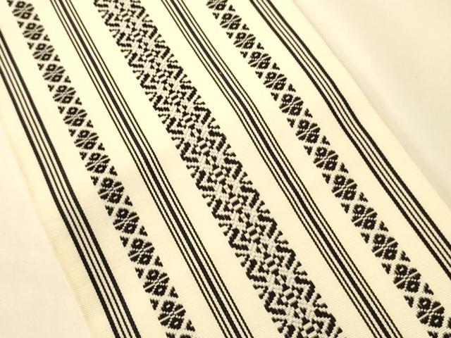 平和屋着物●本場筑前博多織　半幅帯　献上柄　正絹　逸品　CABK6082ak