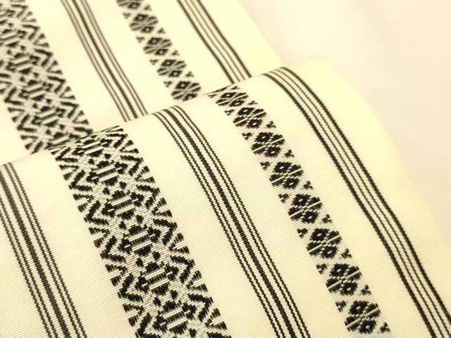 平和屋着物●本場筑前博多織　半幅帯　献上柄　正絹　逸品　CABK6089ak
