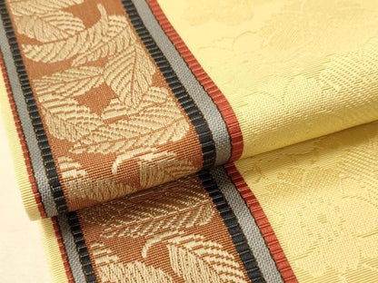 平和屋着物●本場筑前博多織　半幅帯　舞桜間道　正絹　逸品　CABK6128ak