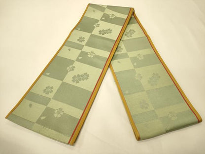 平和屋着物●本場筑前博多織　半幅帯　市松舞桜文　正絹　逸品　CABK6225ak