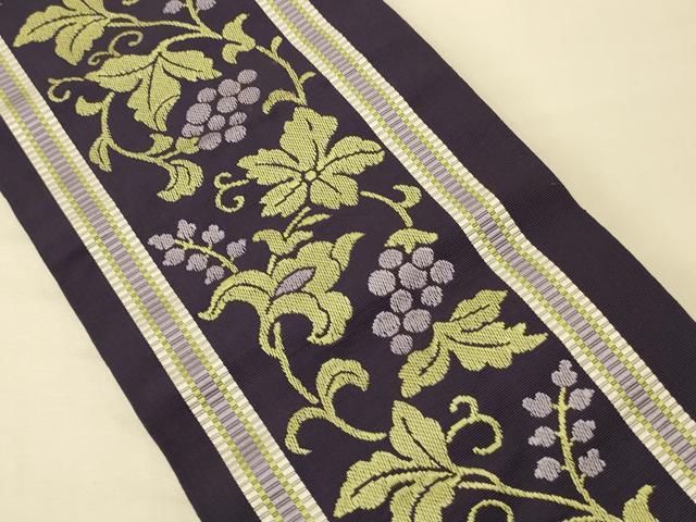 平和屋着物●本場筑前博多織　両面　半幅帯　葡萄蔦の葉文/草花間道　正絹　逸品　CABK6263ak