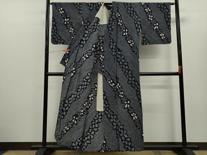 平和屋着物∴夏物　浴衣　有松鳴海絞り　舞花文　綿　逸品　CABK6527ze