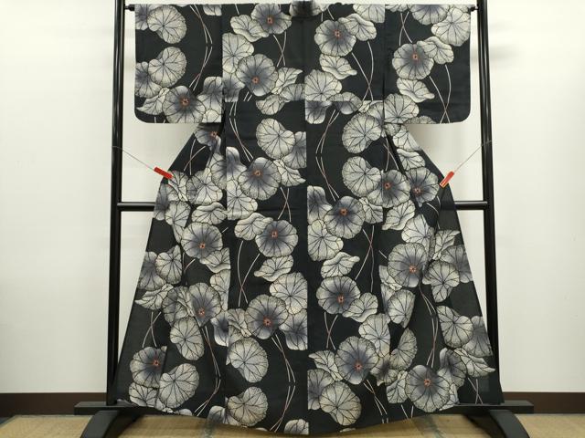 平和屋着物∴夏物　浴衣　注染　蓮　手縫い　黒地　綿　逸品　CABK6560ze