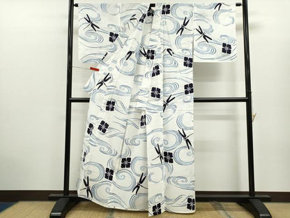 平和屋着物∴夏物　浴衣　注染　トンボ流水舞花文　綿　逸品　CABK6572ze