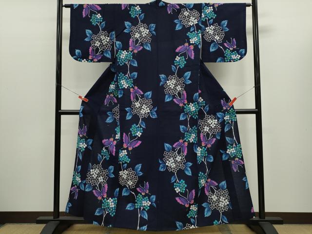 平和屋着物∴夏物　浴衣　注染　紫陽花舞蝶文　手縫い　綿　逸品　CABK6640ze