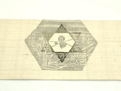 平和屋着物＊夏物　染色作家　小溝一夫　九寸名古屋帯　紬地　幾何学文様　正絹　逸品　未使用　CABK7194rv