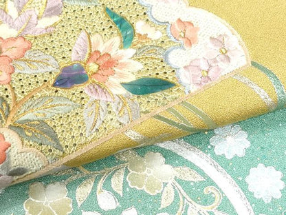平和屋着物●中国三大刺繍　スワトウ刺繍　訪問着　螺鈿　檜扇更紗花唐草文　暈し染め　銀彩　正絹　逸品　CABK7219yc