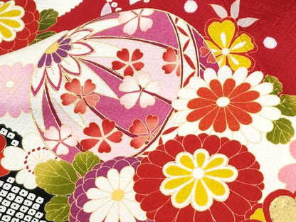 平和屋着物●豪華振袖　駒刺繍　毬牡丹花文　金彩　京都きもの友禅扱い　正絹　逸品　CABK7223yc