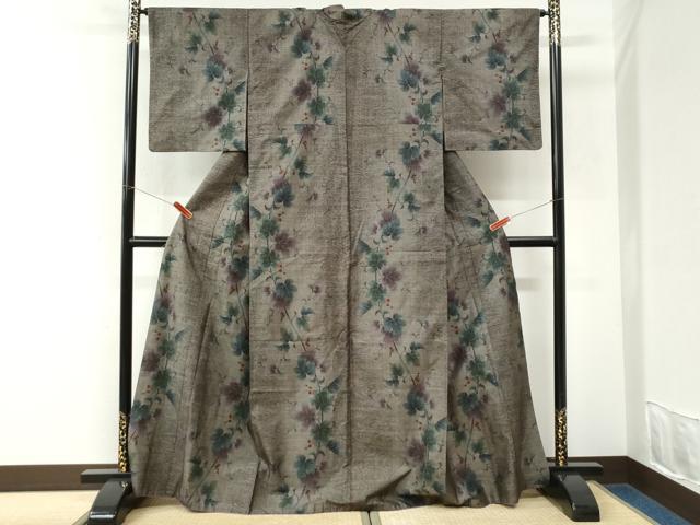 平和屋着物●本場大島紬　9マルキ　葡萄蔦の葉文　正絹　逸品　CABK7230yc