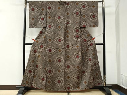 平和屋着物●本場大島紬　龍郷絣　正絹　逸品　CABK7234yc
