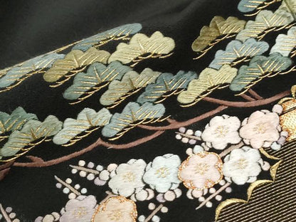 平和屋着物●京繍作家　合田峰太郎　黒留袖　総刺繍　駒刺繍　雲取り吉祥松竹梅花文　金糸　正絹　逸品　CABK7241yc