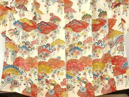 平和屋着物●豪華振袖　型染め　雲取り飛鳥花松文　鬼しぼ縮緬　正絹　逸品　CABK7302yc