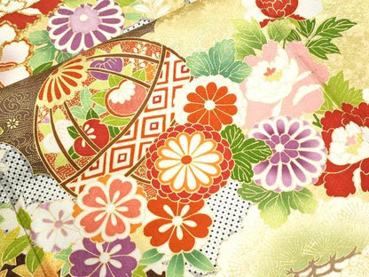 平和屋着物●豪華振袖・長襦袢セット　駒刺繍　雲重ね毬牡丹花文　金彩　半衿刺繍　正絹　逸品　CABK7326yc
