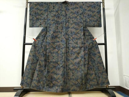 平和屋着物●本場大島紬　9マルキ　切嵌文　正絹　逸品　CABK7331yc