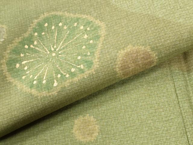 平和屋着物●訪問着　本場染大島紬　梅舞花文　金彩　正絹　逸品　CABK7337yc