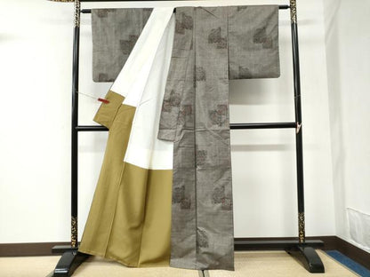 平和屋着物●本場大島紬　9マルキ　色紙重ね草花文　正絹　逸品　CABK7340yc