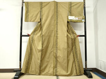 平和屋着物●本場大島紬　7マルキ　華紅珊　吉祥文　伊集院織物謹製　証紙付き　正絹　逸品　CABK7343yc