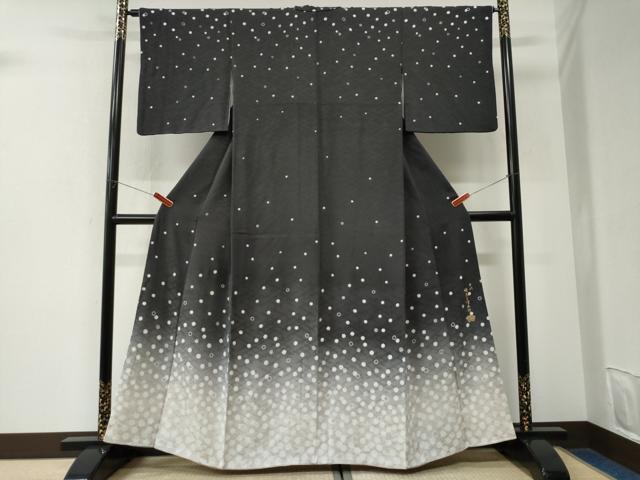 平和屋着物●十代目 歌舞伎役者　坂東三津五郎　訪問着　雪輪文　暈し染め　正絹　逸品　CABK7352yc