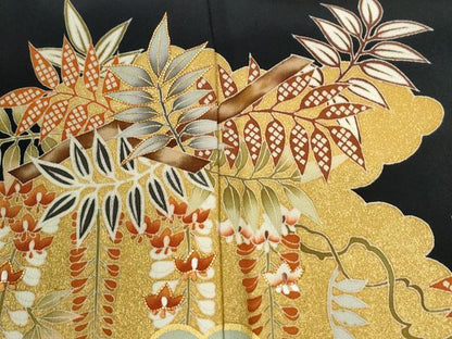 平和屋着物●豪華黒留袖　駒刺繍　雲取り花松文　金彩　正絹　逸品　CABK7354yc