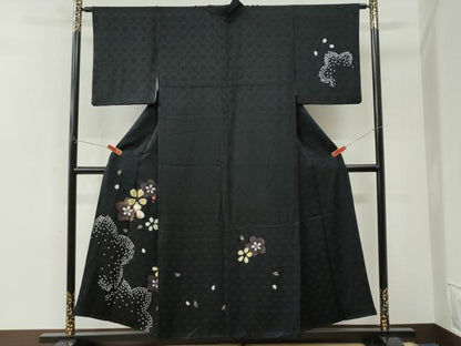 平和屋着物●訪問着　駒刺繍　絞り　ぽっくり下駄　舞桜文　黒地　正絹　逸品　CABK7356yc