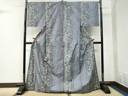 平和屋着物●都喜ヱ門　本場大島紬　9マルキ　総絣　葡萄　藤絹織物謹製　正絹　逸品　CABK7361yc