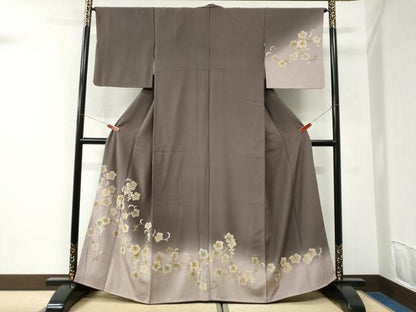 平和屋着物●中国三大刺繍　総相良刺繍　訪問着　葡萄蔦の葉文　暈し染め　正絹　逸品　CABK7384yc