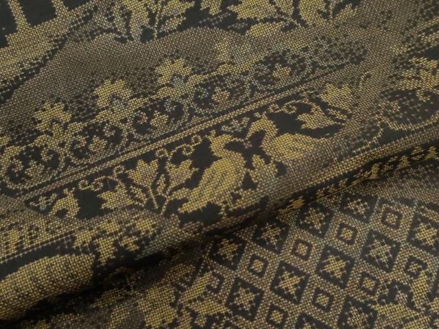 平和屋着物●本場大島紬　9マルキ　狩猟花鳥更紗唐草文　正絹　逸品　CABK7389yc