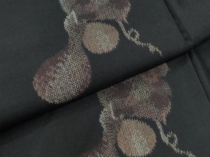 平和屋着物●上質な紬　瓢箪蔦の葉文　黒地　正絹　逸品　CABK7395yc