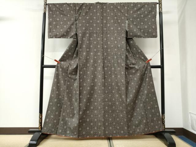 平和屋着物●本場大島紬　7マルキ　花菱文　正絹　逸品　CABK7405yc