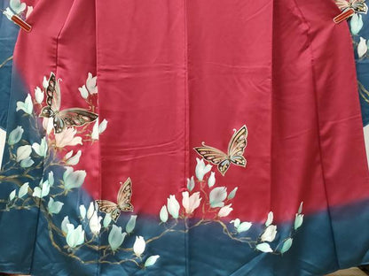 平和屋着物●豪華振袖・長襦袢セット　舞蝶枝花文　暈し染め　金彩　正絹　逸品　CABK7433yc