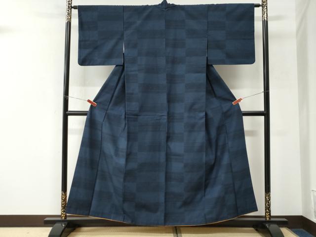 平和屋着物●結城紬　100亀甲　変わり市松唐草文　正絹　逸品　CABK7467yc