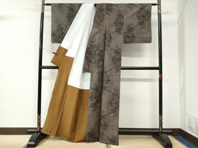 平和屋着物●本場大島紬　9マルキ　草花文　正絹　逸品　未使用　CABK7471yc