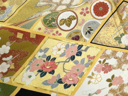 平和屋着物●豪華黒留袖　駒刺繍　吉祥草花文　金彩　正絹　逸品　CABK7489yc