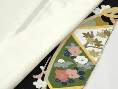平和屋着物●豪華黒留袖　駒刺繍　吉祥草花文　金彩　正絹　逸品　CABK7489yc