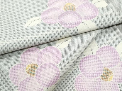 平和屋着物●本場大島紬　白大島　9マルキ　舞花文　正絹　逸品　未使用　CABK7507yc